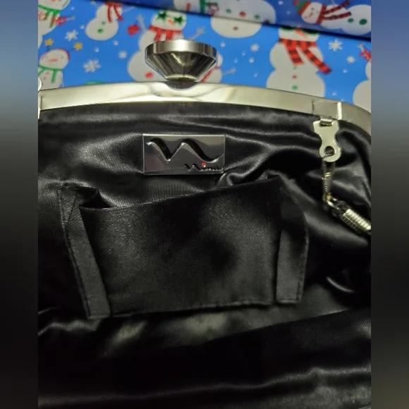 Nina Black Evening clutch/Crossbody bag - Picture 8 of 12
